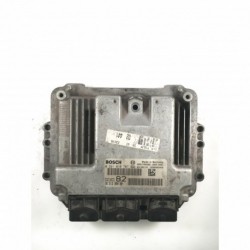 Calculateur Moteur PEUGEOT 206 1.4 HDI  Bosch, 1 281 010 707, 96 477 855 81, 1281010707, 9647785581, 96 471 580 80, 9647158080, 9647785580, EDC16C3 82, 1039S00915