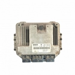 Calculateur Moteur RENAULT MEGANE SCENIC Bosch, 0 281 011 549, 8200310863, 0281011549, 8200370779 1039S02681