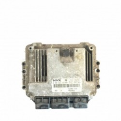 Calculateur Moteur RENAULT Bosch, 0 281 011 723, 8200311539, 0281011723, 8200376187