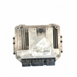 Calculateur Moteur RENAULT SCENIC Bosch, 0 281 013 366, 8200601334, 0281013366, 8200631560