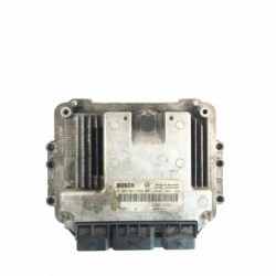 Calculateur Moteur RENAULT MEGANE SCENIC Bosch, 0 281 011 549, 8200310863, 0281011549, 8200370779 1039S02681