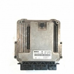 Calculateur Moteur RENAULT CAPTUR CLIO Bosch, 0 281 030 973, EDC16, 0281030973