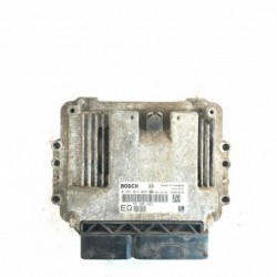 Calculateur Moteur OPEL ASTRA ZAFIRA Bosch, 0 281 014 025, GM 55 205 623 EQ, 0281014025, GM55205623EQ, 55205623EQ, 55205623