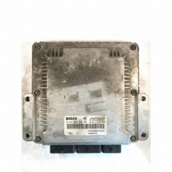 Calculateur Moteur RENAULT Bosch, 0 281 001 934, HOM 8200039569, 0281001934, HOM8200039569, 8200078730